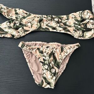 FLORAL BIKINI SET PETITE ADRIANA DEGREAS